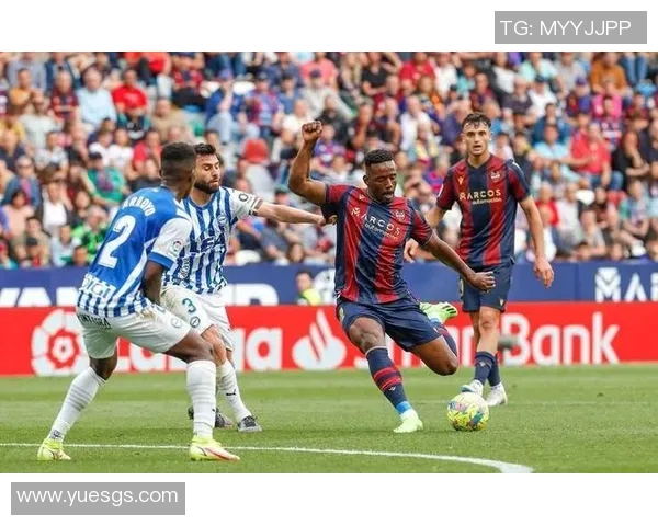 2020年西甲精彩对决比利亚雷亚尔迎战莱万特全场回顾与分析